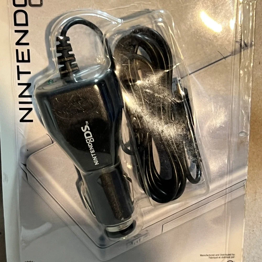 Nintendo DS Car Adapter Black Official BDA Licensed Power Charger‎ New Sealed